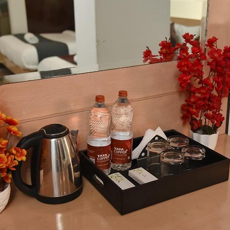 Hotel The Emporio A Boutique Rooms Near Anand Vihar Vaishali Ghaziabád Exteriér fotografie
