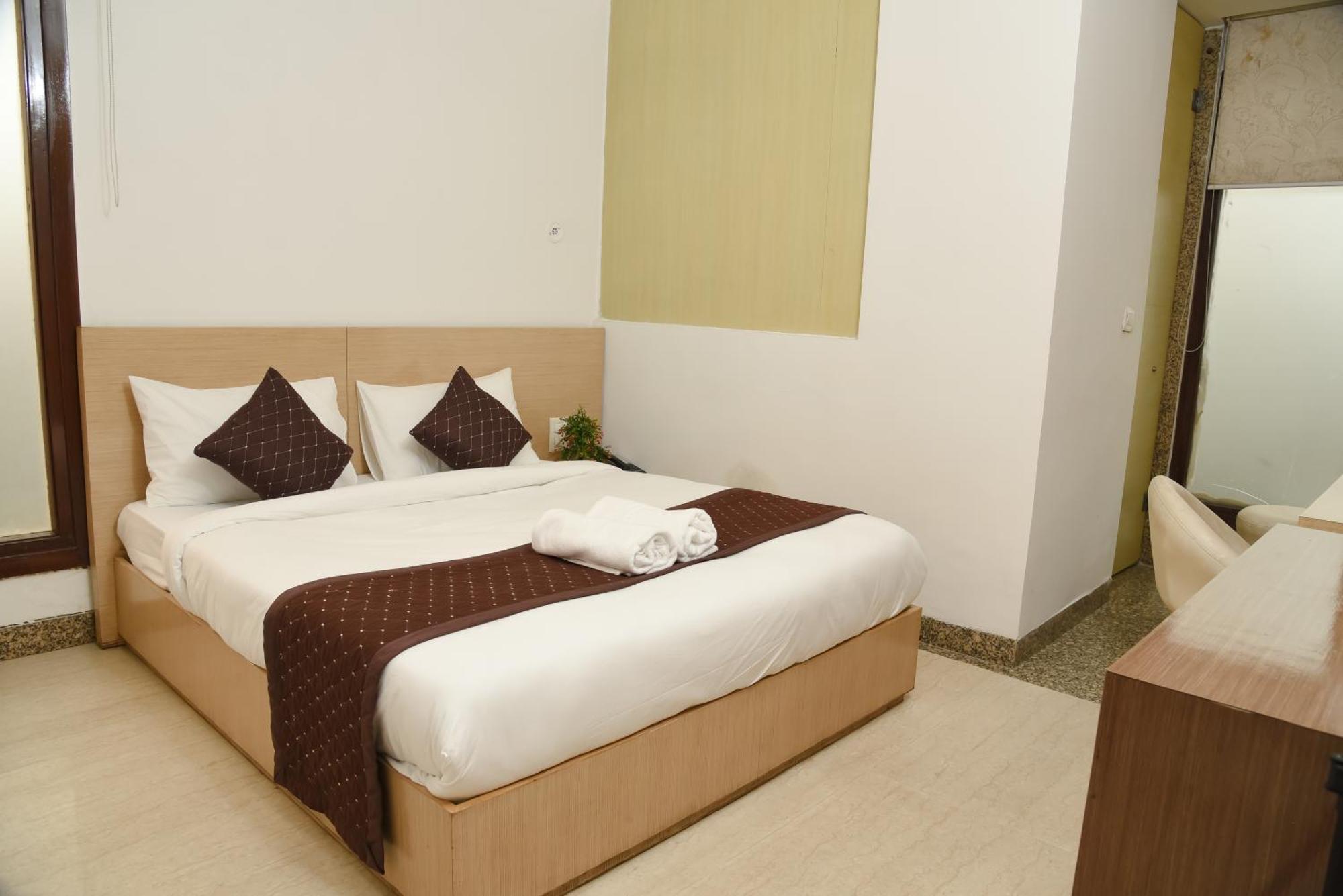 Hotel The Emporio A Boutique Rooms Near Anand Vihar Vaishali Ghaziabád Exteriér fotografie
