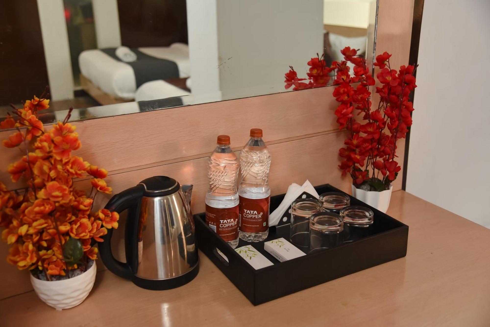 Hotel The Emporio A Boutique Rooms Near Anand Vihar Vaishali Ghaziabád Exteriér fotografie