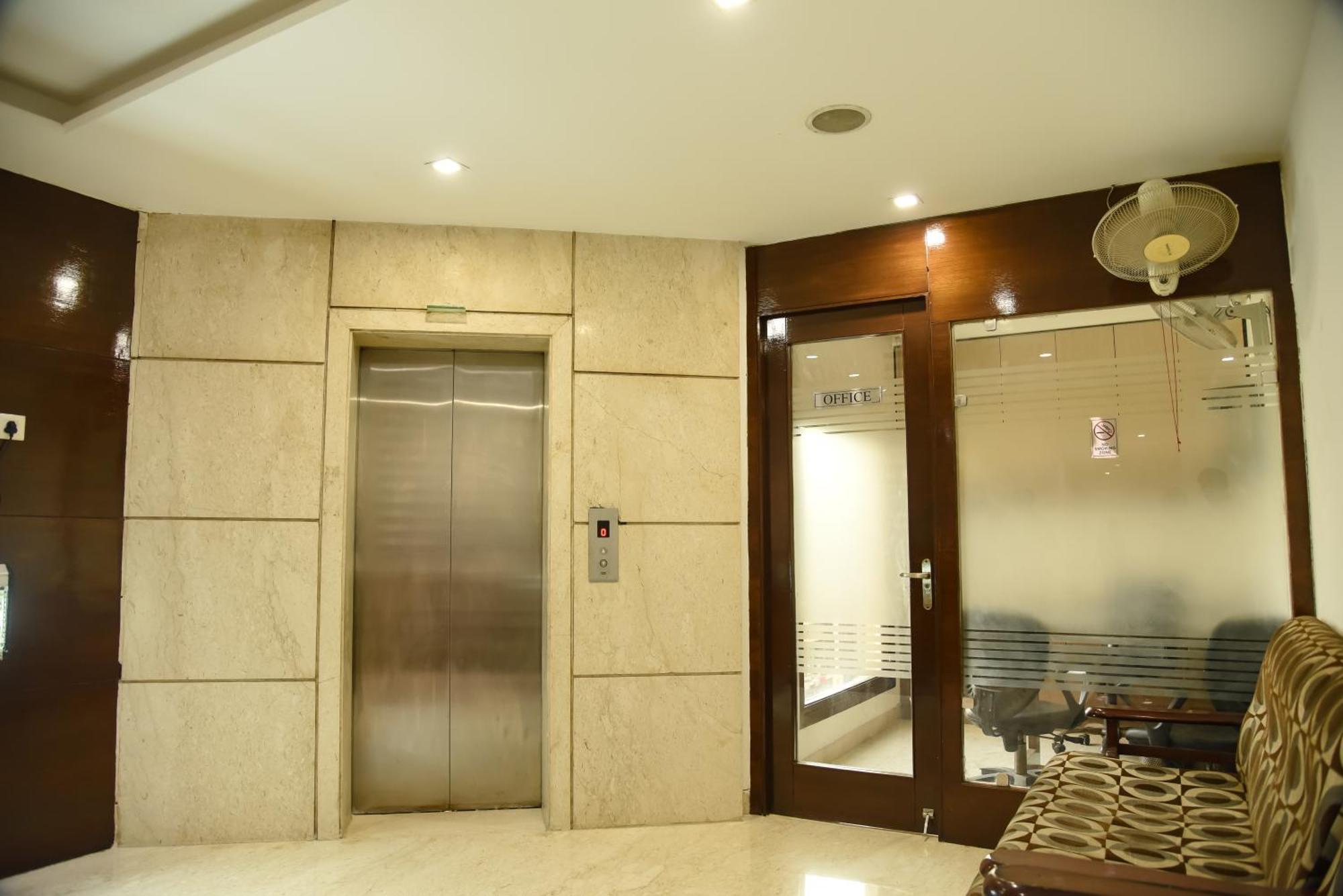 Hotel The Emporio A Boutique Rooms Near Anand Vihar Vaishali Ghaziabád Exteriér fotografie