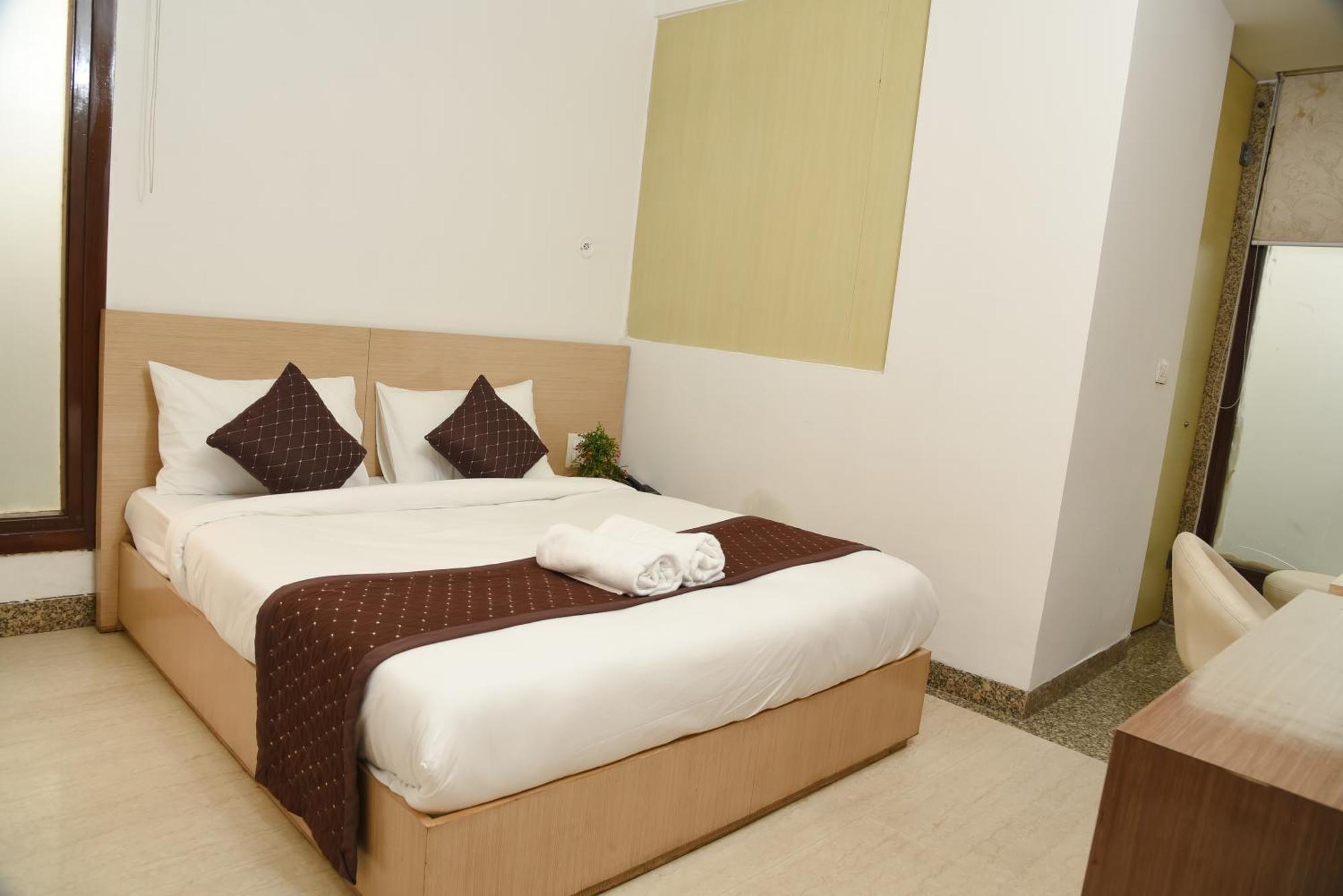 Hotel The Emporio A Boutique Rooms Near Anand Vihar Vaishali Ghaziabád Exteriér fotografie